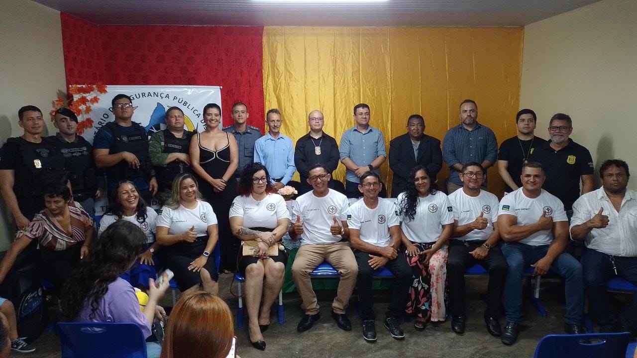 POLÍCIA CIVIL PARTICIPA DA POSSE DO CONSELHO COMUNITÁRIO DE SEGURANÇA PÚBLICA DA FAZENDINHA